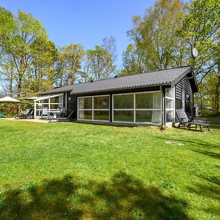 Stunning In With Sauna Glesborg