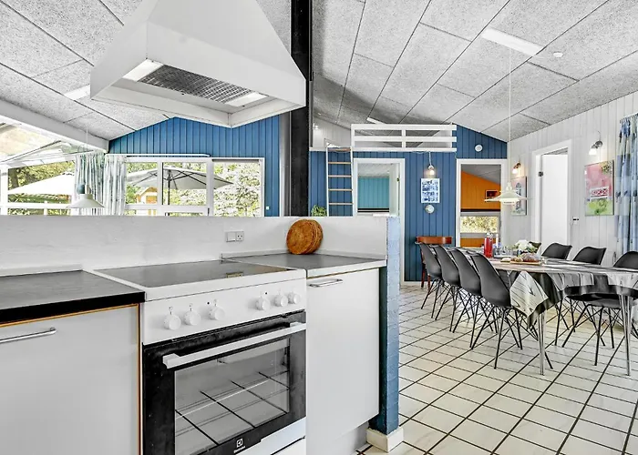 Дом отдыха Awesome In With Kitchen Glesborg